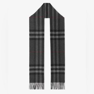 AUTHENTIC NEW WITH TAGS BURBERRY 100% CASHMERE SCARF